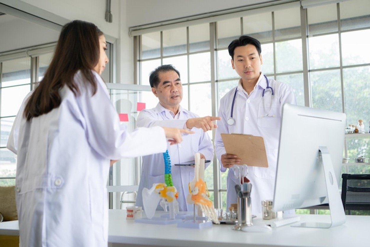 Medical professor lecturing on case study