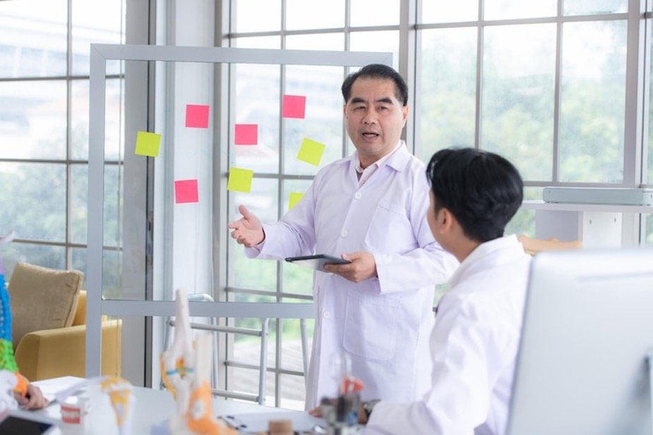 Dr. Zaki Ramdhan, Sp.THT